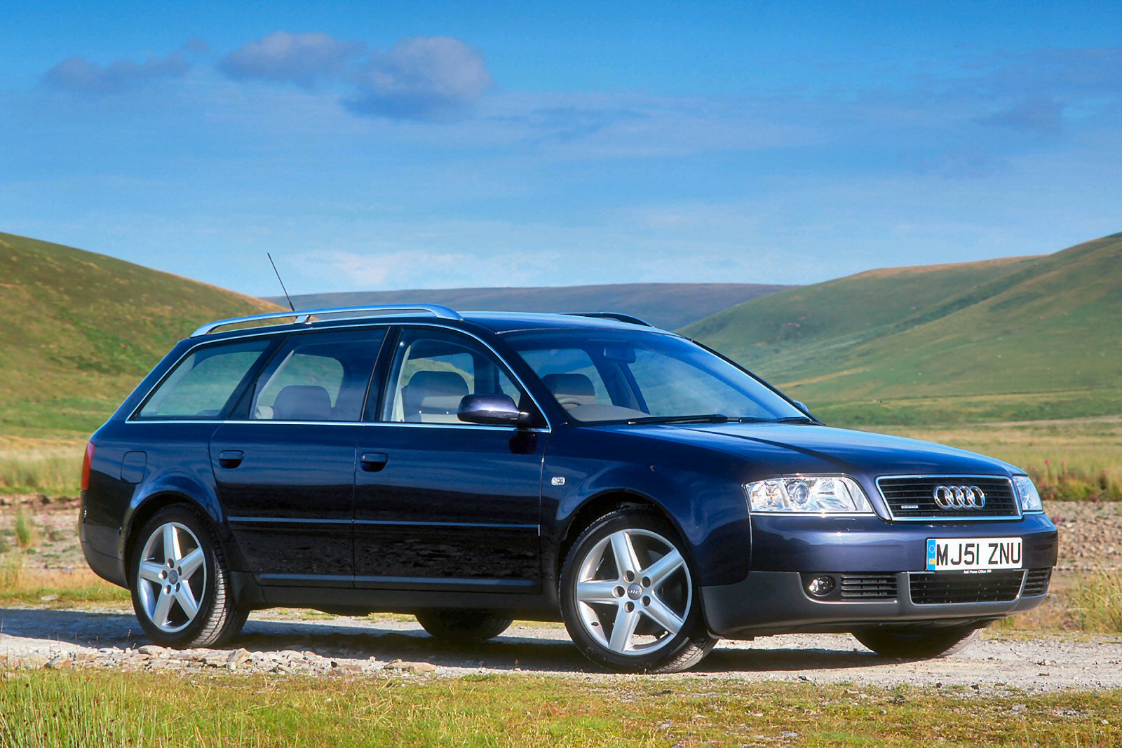 Used Audi A6 Avant (1998 - 2004) + Guide - Image 1