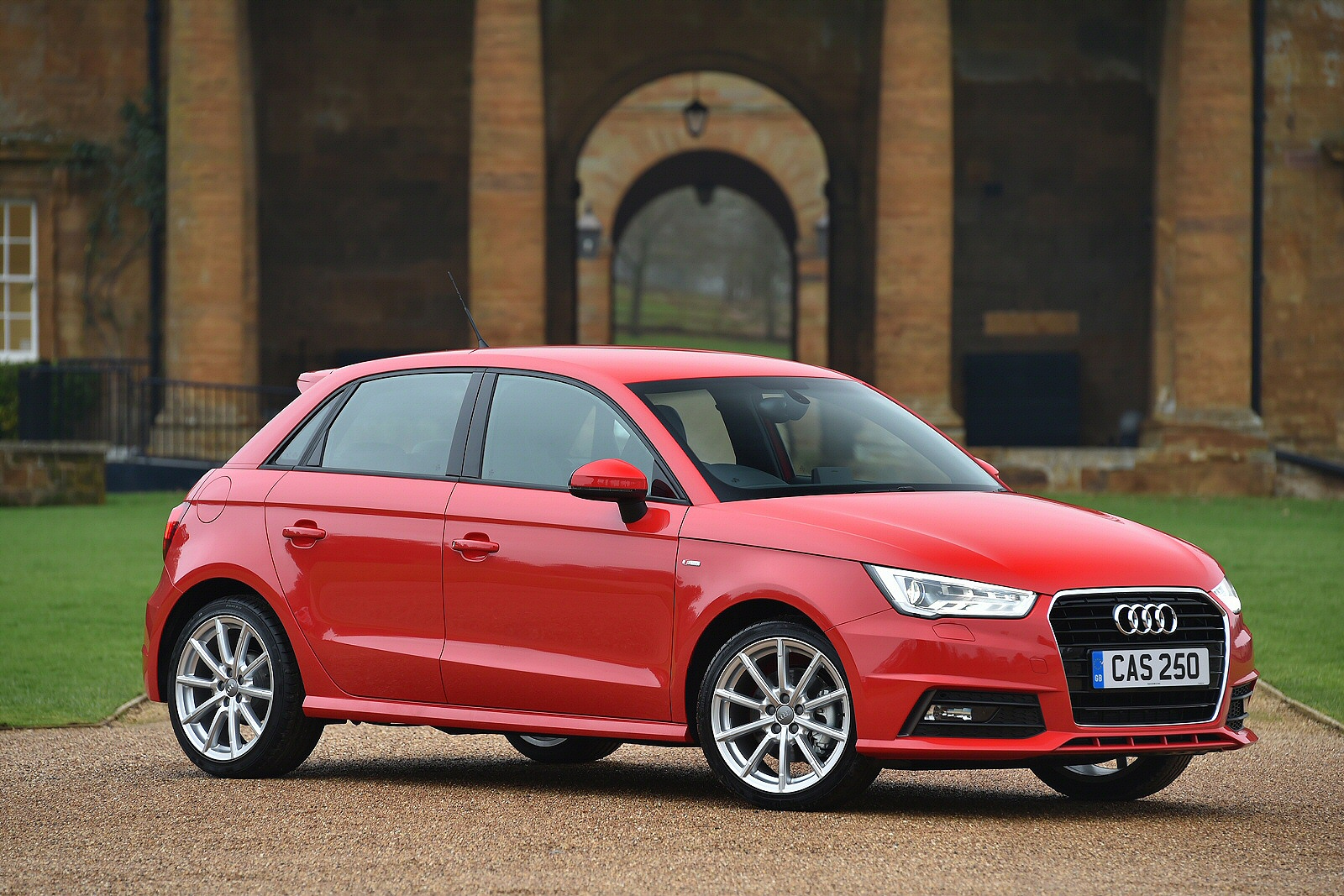 Used Audi A1 Sportback (2015 - 2018) + Guide - Image 1