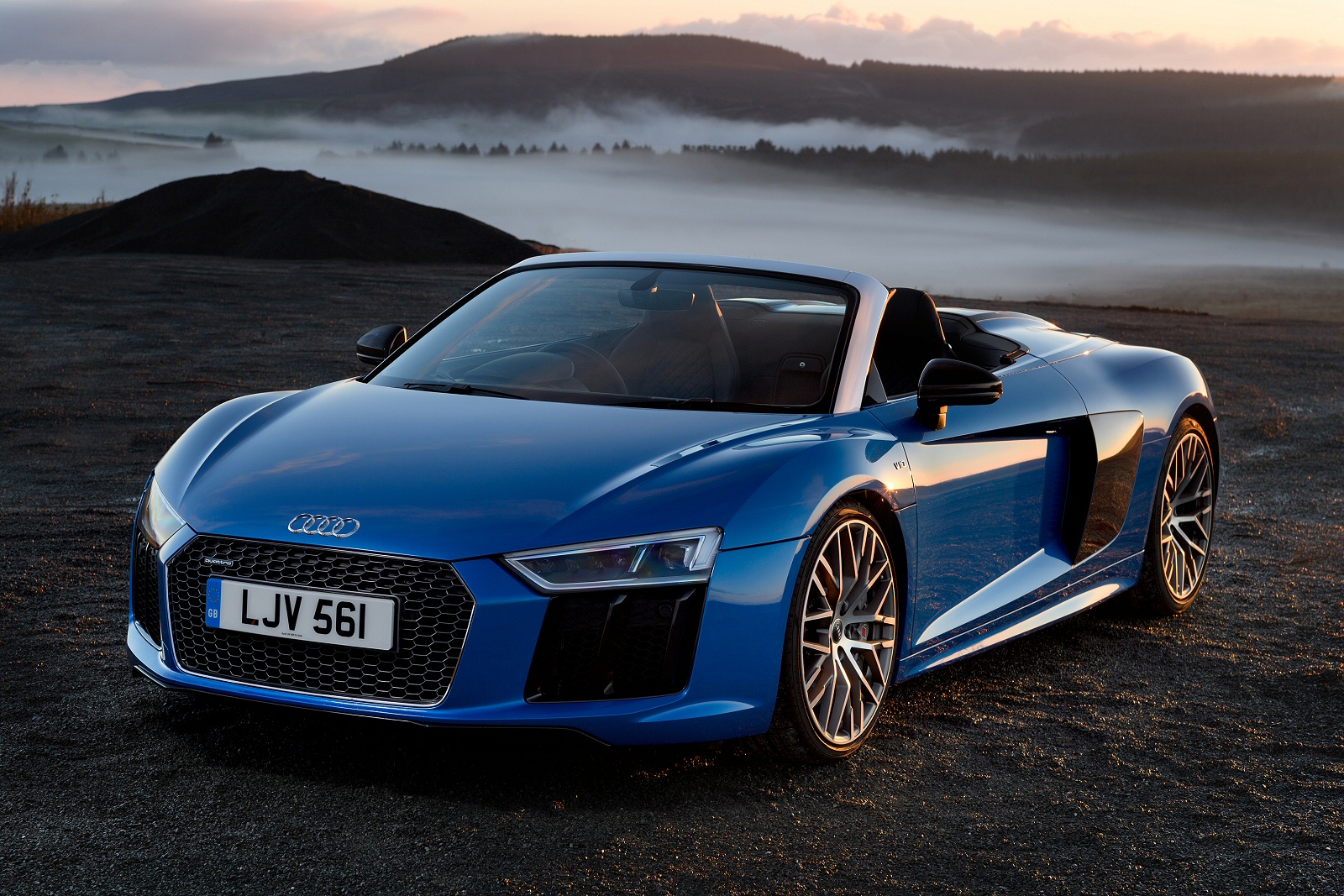 Used Audi R8 Spyder [TYPE 4S] (2015 - 2018) + Guide - Image 1