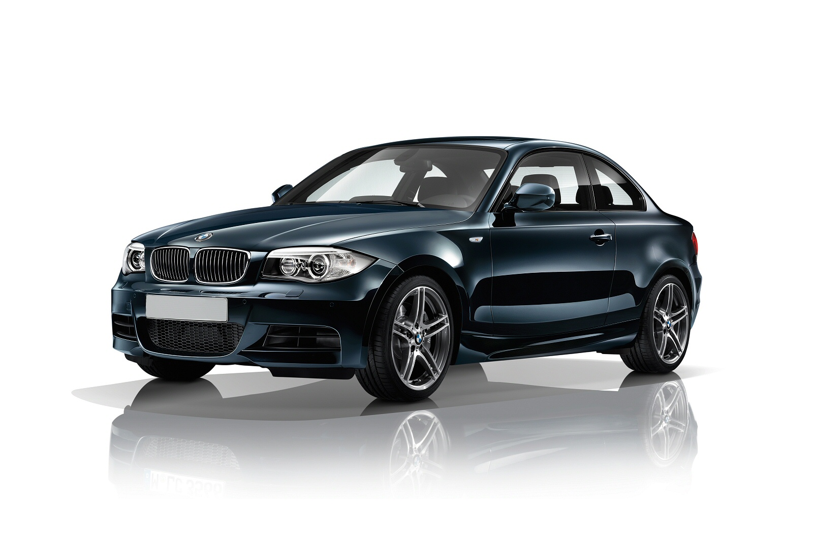 Used BMW 1 Series Coupe (2011 - 2014) + Guide - Image 1