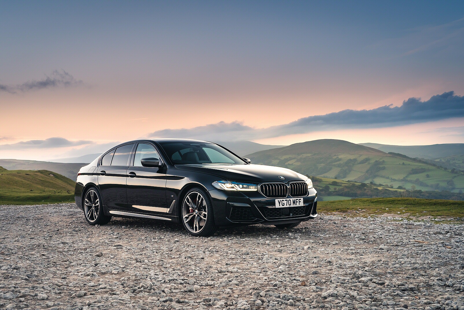 Used BMW 5 Series [G30] (2020 - 2023) + Guide - Image 1