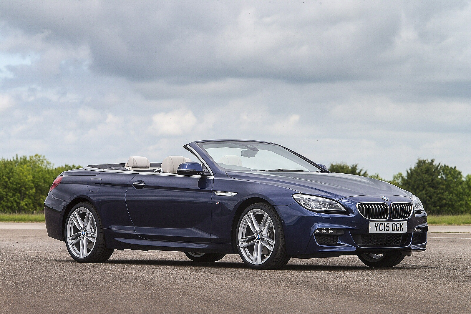 Used BMW 6-Series Convertible (2010 - 2018) + Guide - Image 1