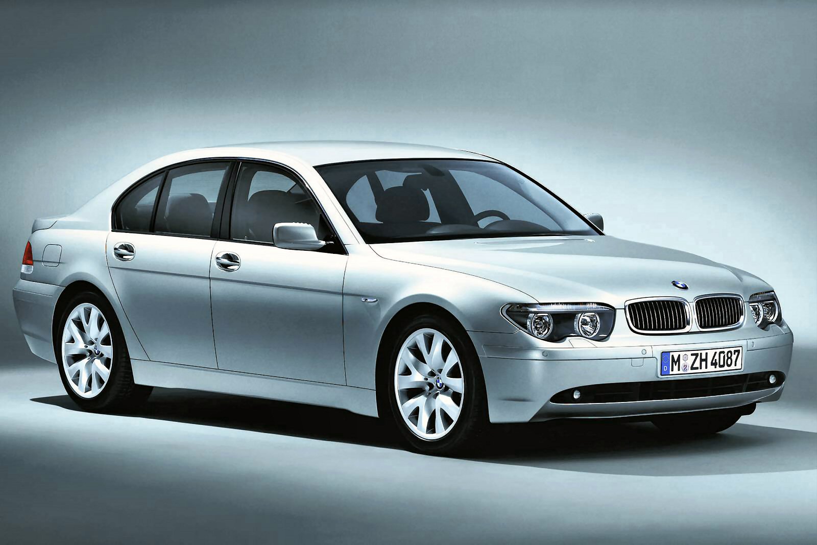 Used BMW 7 Series (2002 - 2009) + Guide - Image 1