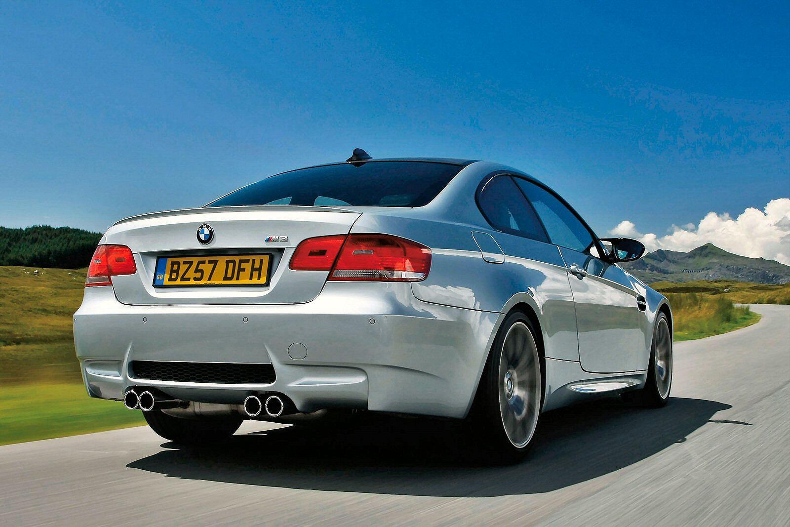 Used BMW M3 (2007 - 2013) + Guide - Image 1