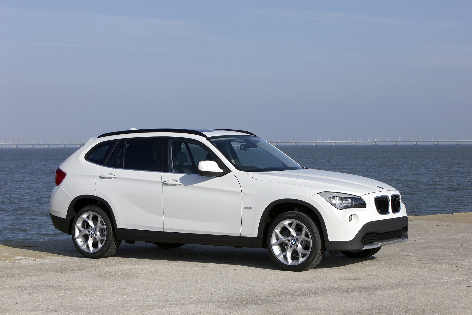 Used BMW X1 (2009 - 2012) + Guide - Image 1
