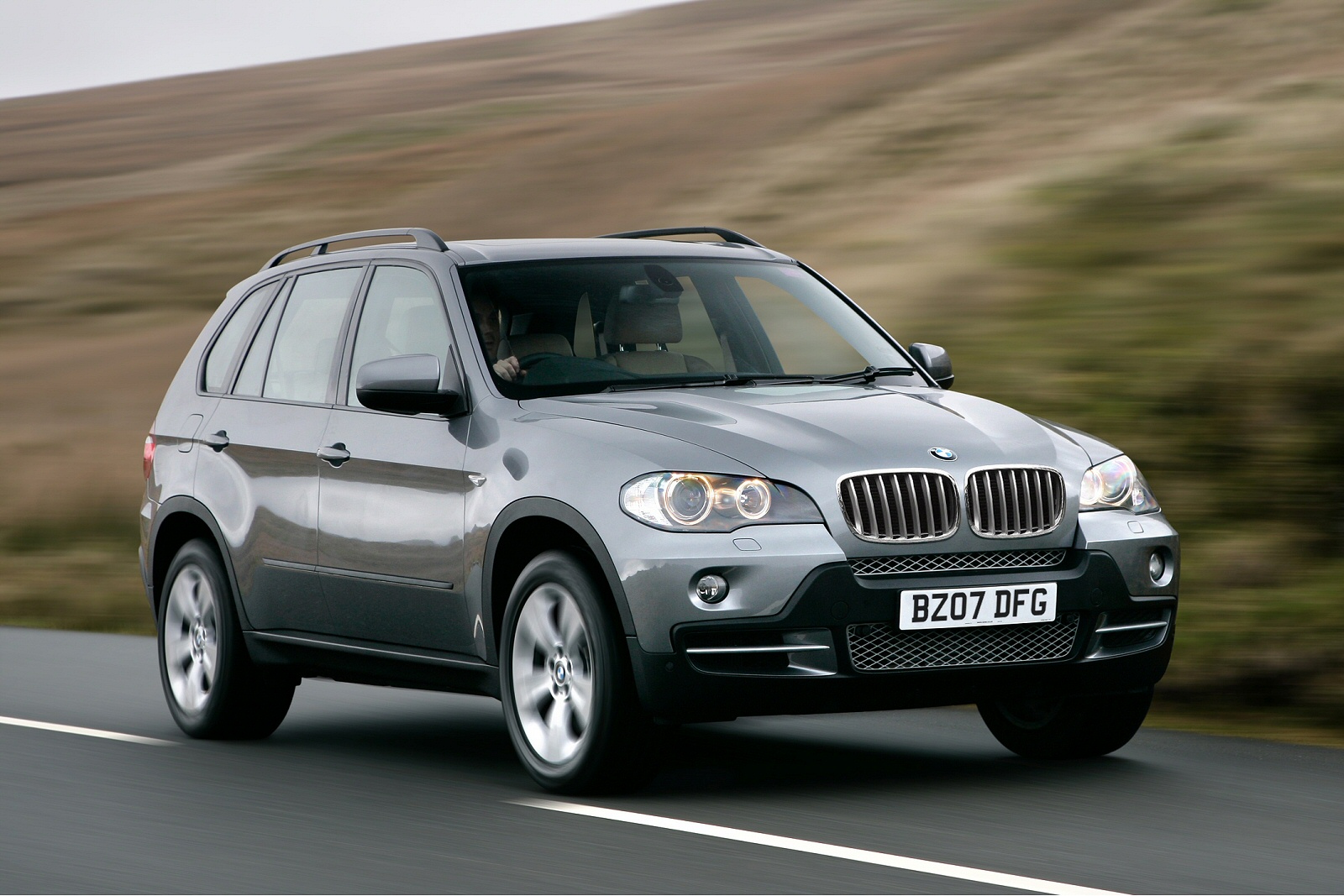 Used BMW X5 (2007 - 2010) + Guide - Image 1