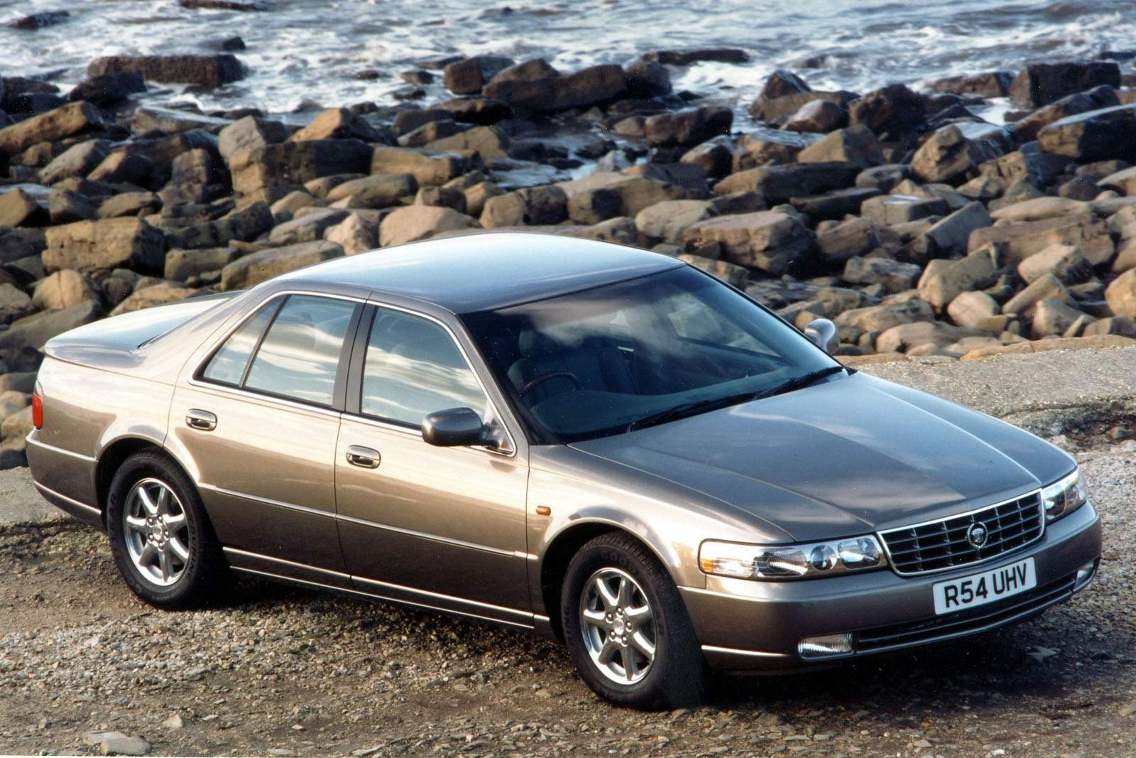 Used Cadillac Seville (1998 - 2002) + Guide - Image 1