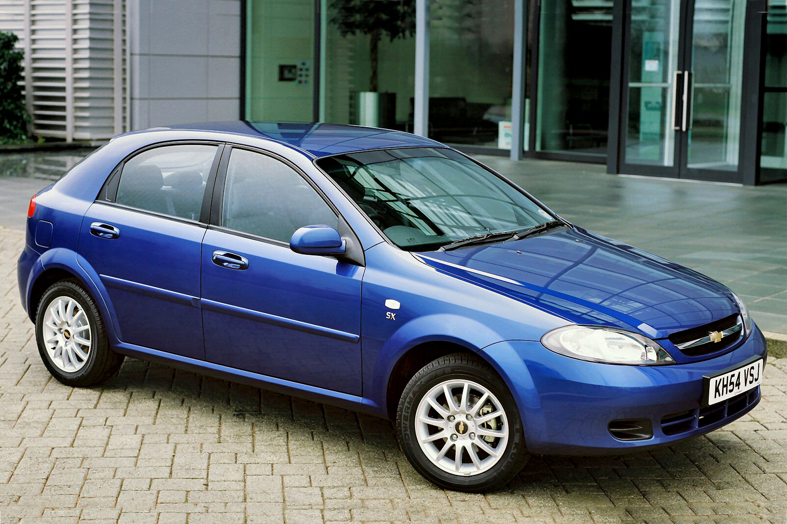 Used Chevrolet Lacetti (2005 - 2009) + Guide - Image 1