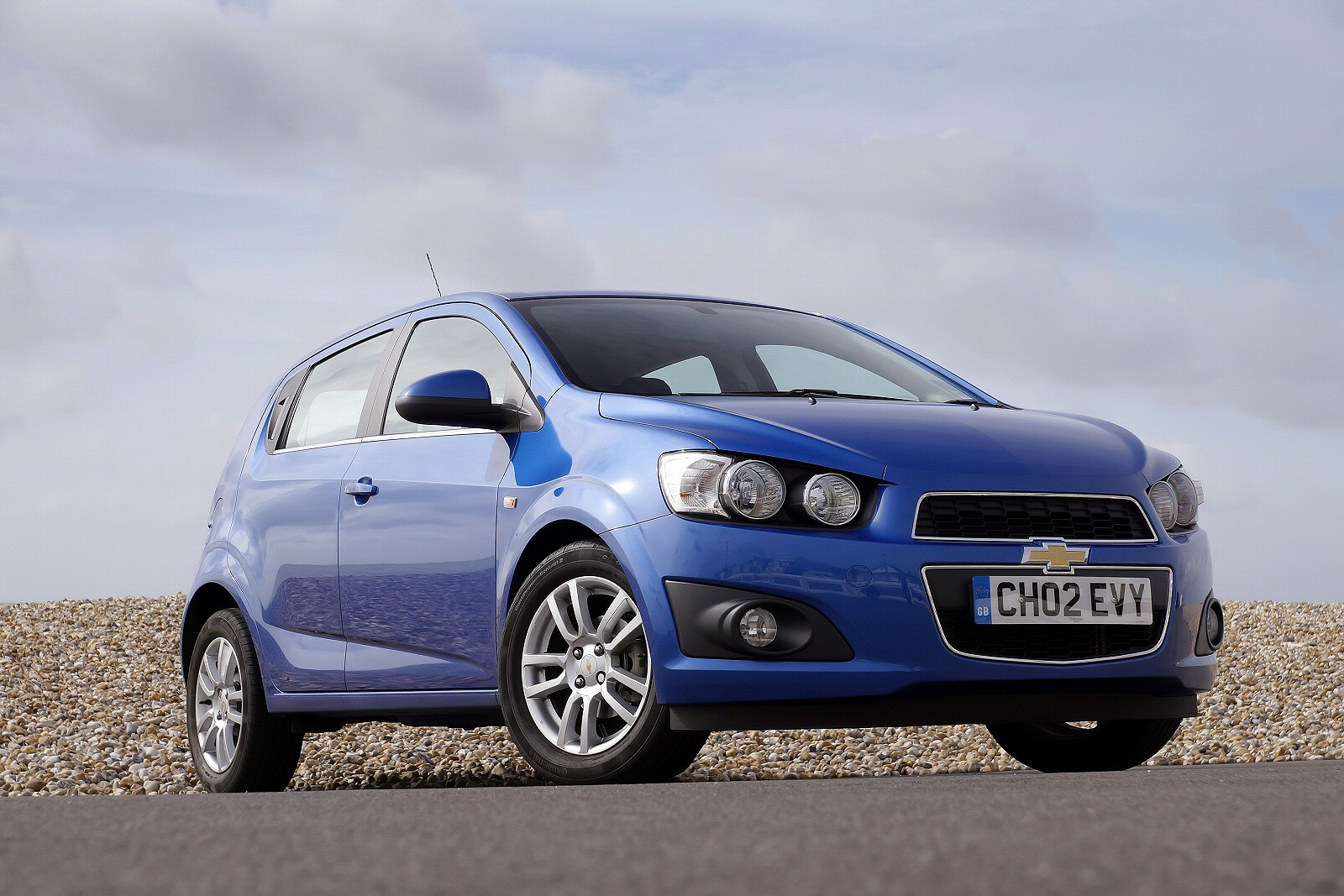 Used Chevrolet Aveo (2012-2015) + Guide - Image 1