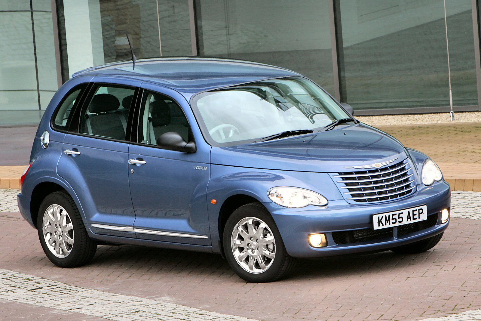 Used Chrysler PT Cruiser (2000 - 2009) + Guide - Image 1