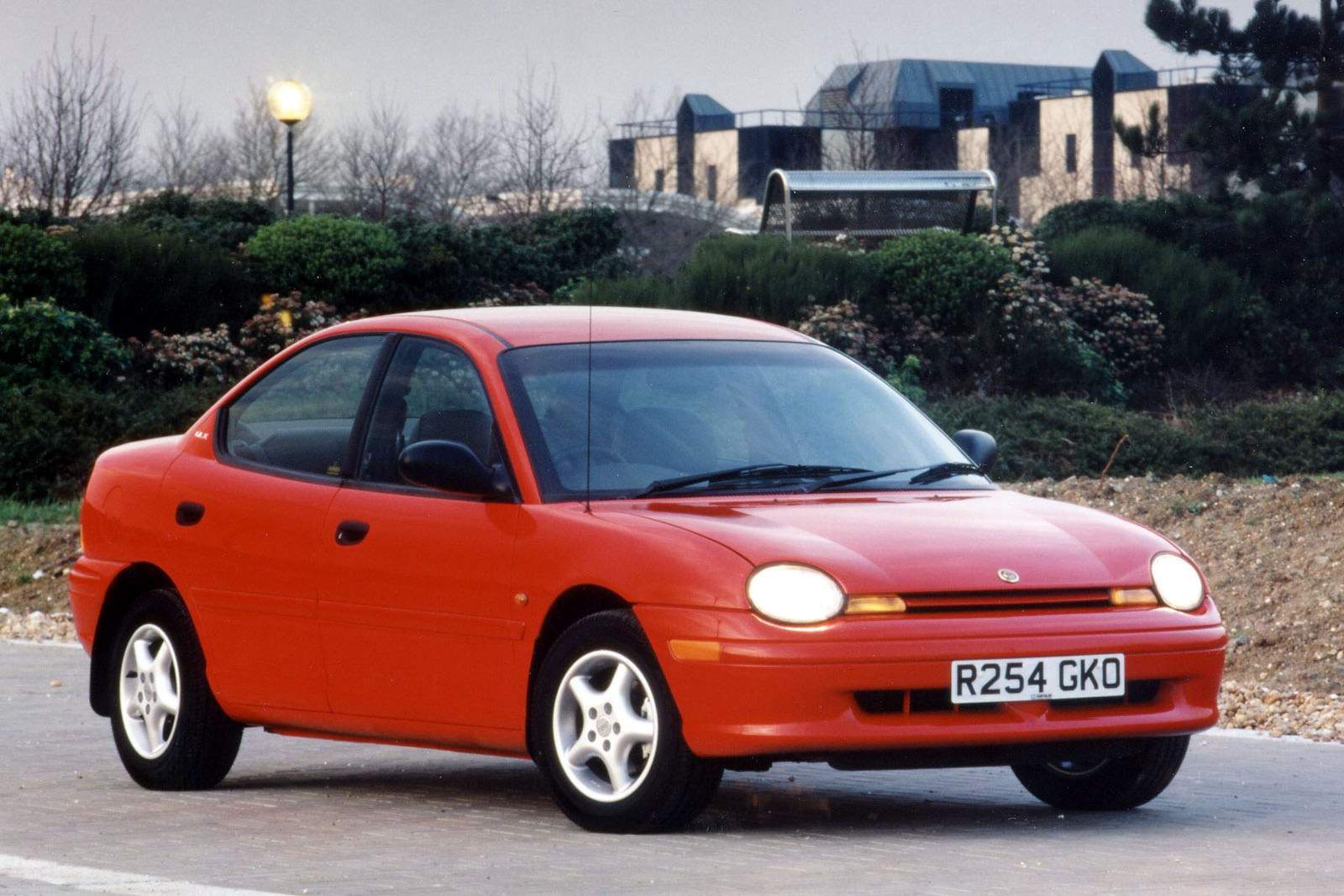 Used Chrysler Neon (1996 - 1999) + Guide - Image 1
