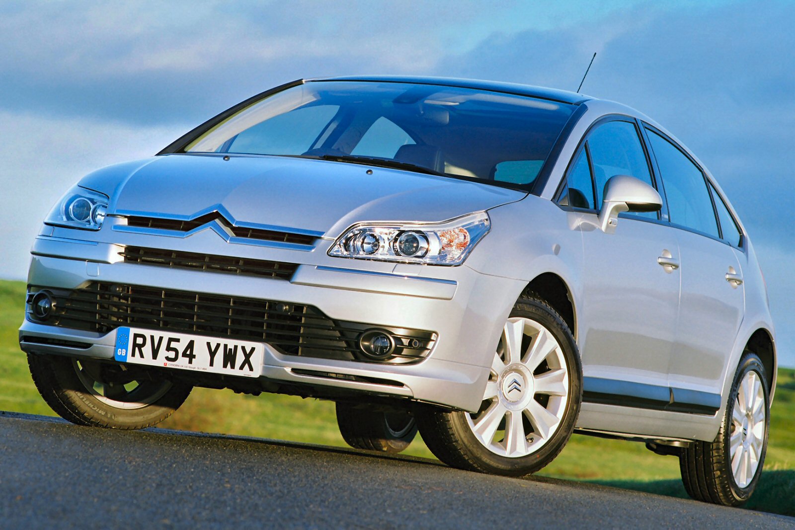 Used Citroen C4 (2004-2008) + Guide - Image 1