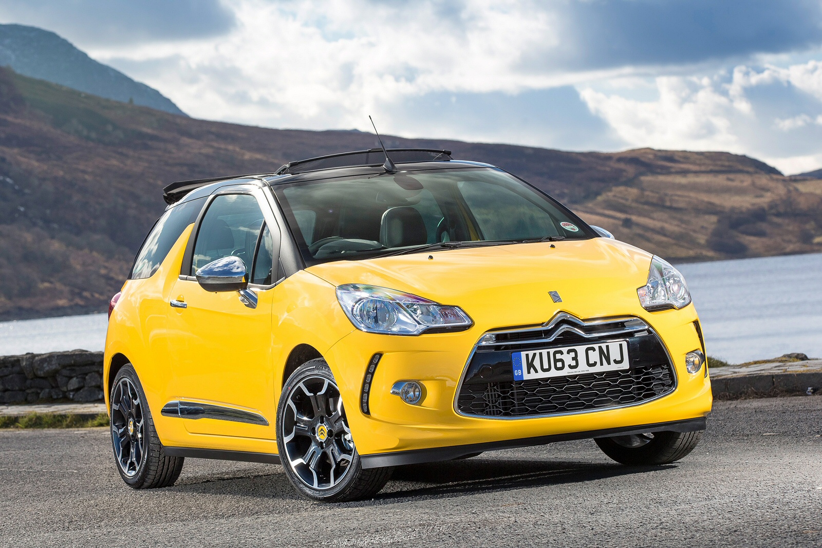 Used Citroen DS3 Cabrio (2013 - 2015) + Guide - Image 1