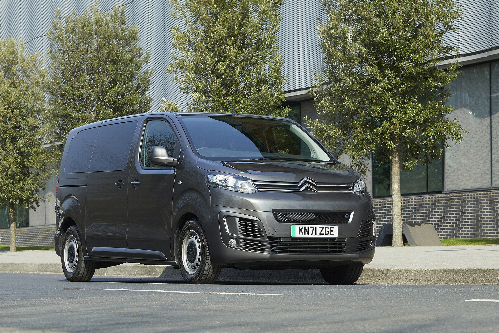 Used Citroen e-SpaceTourer (2020 - 2023) + Guide - Image 1