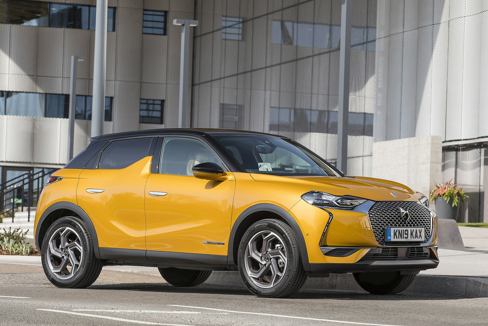 Used DS 3 Crossback (2019 - 2023) + Guide - Image 1