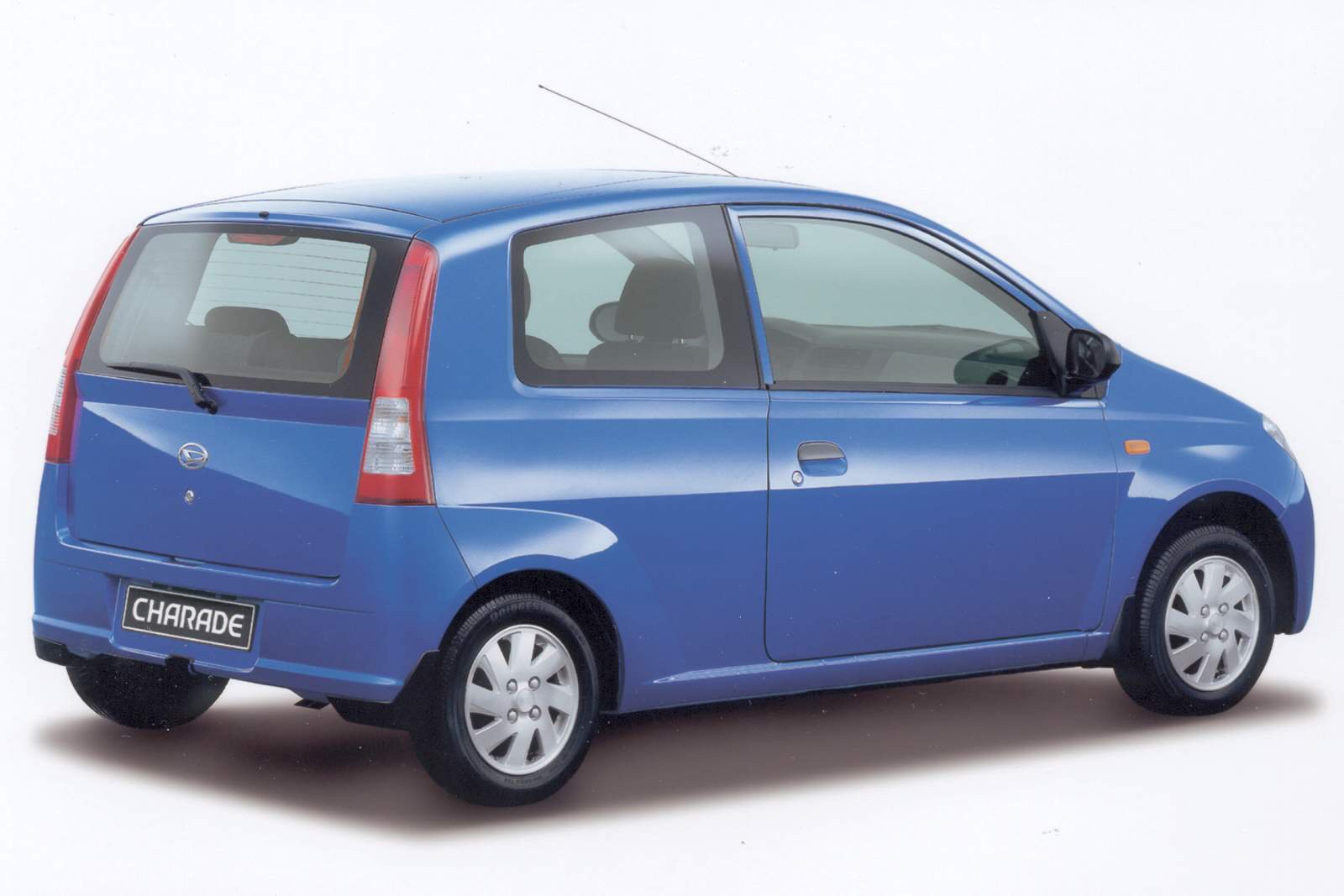 Used Daihatsu Charade (2003-2009) + Guide - Image 1