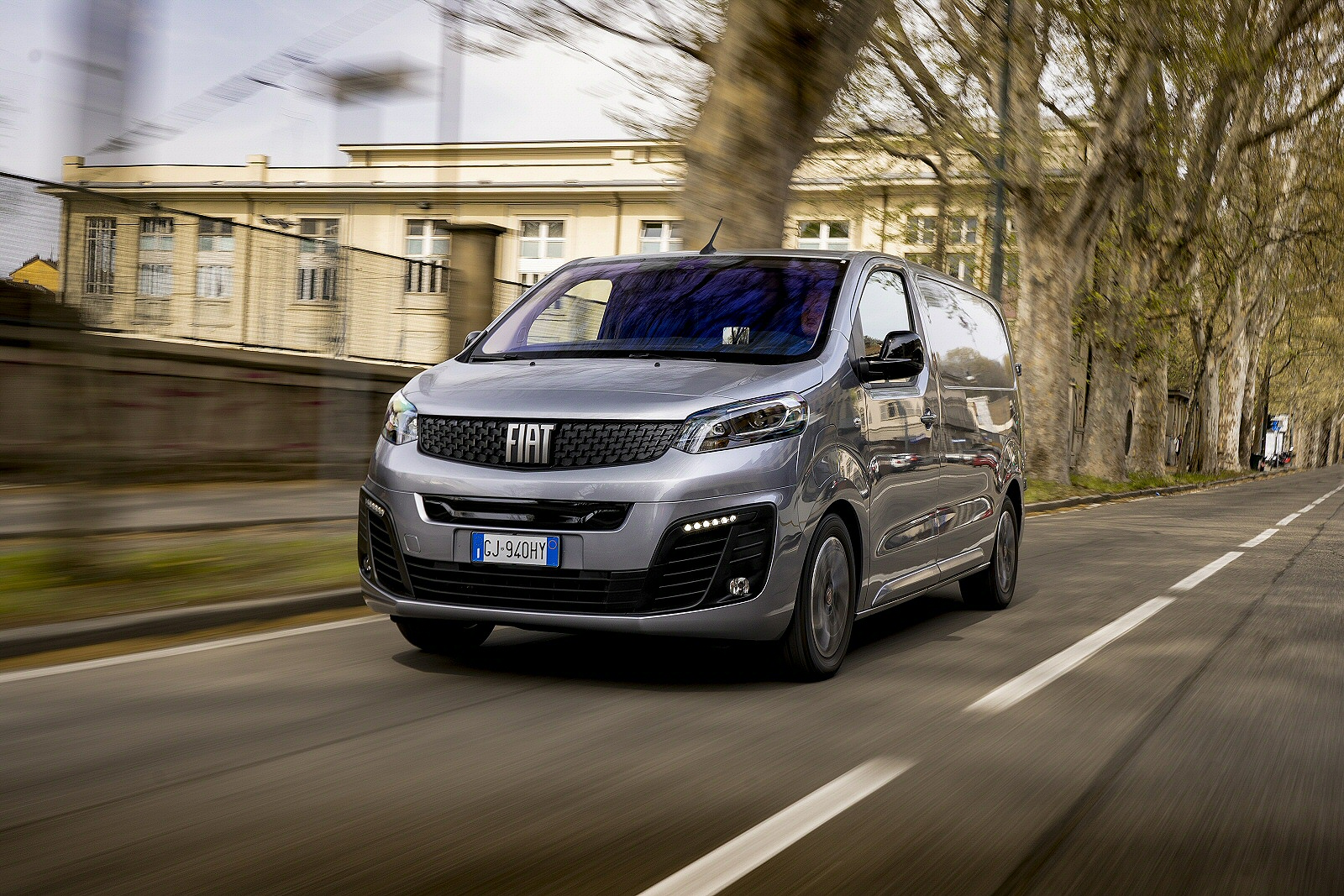 Used Fiat E-Scudo (2022 - 2024) + Guide - Image 1