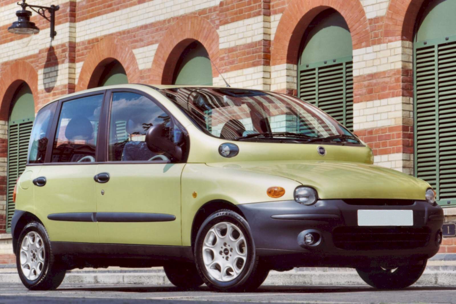Used Fiat Multipla (1999 - 2004) + Guide - Image 1