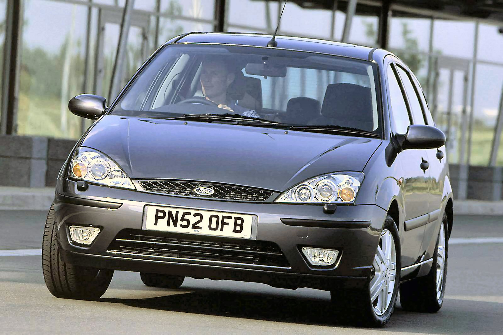 Used Ford Focus [MK1] [C170] (2002 - 2005) + Guide - Image 1