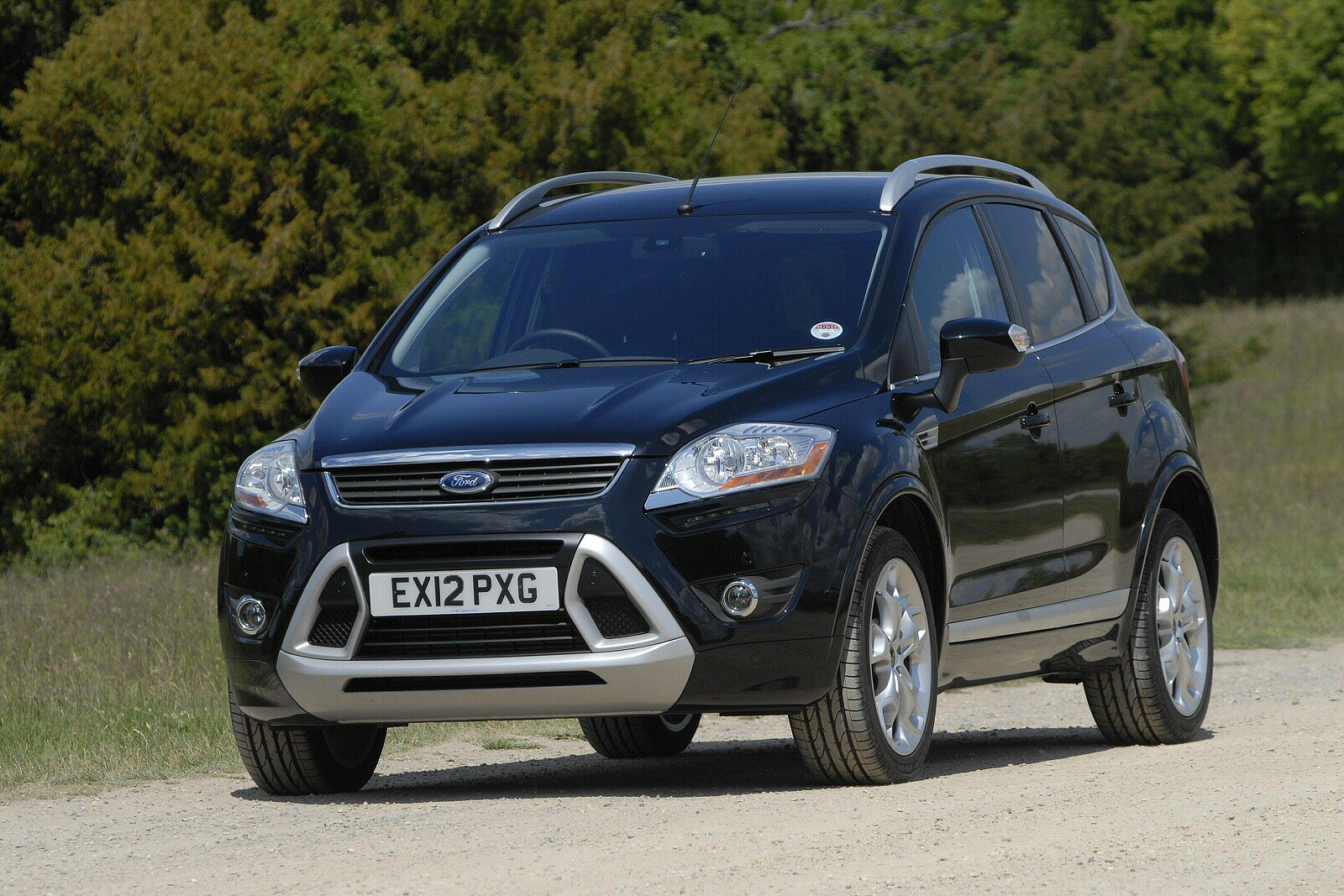 Used Ford Kuga (2010 - 2013) + Guide - Image 1