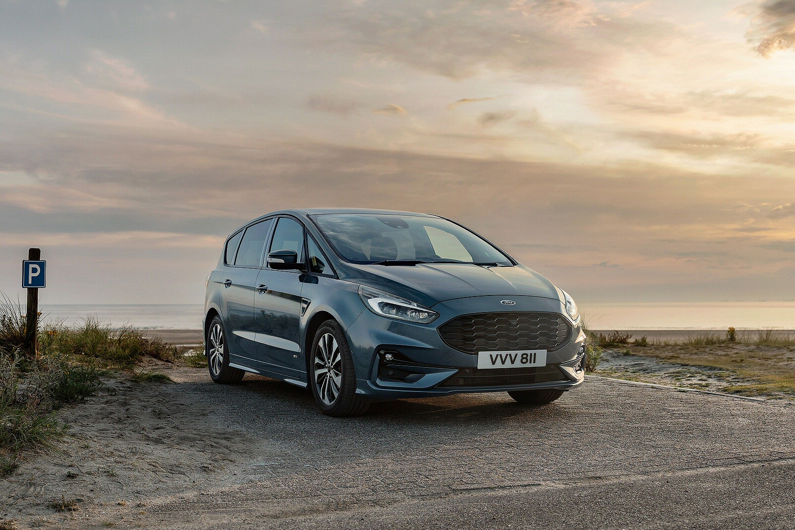Used Ford S-MAX (2015 - 2023) + Guide - Image 1