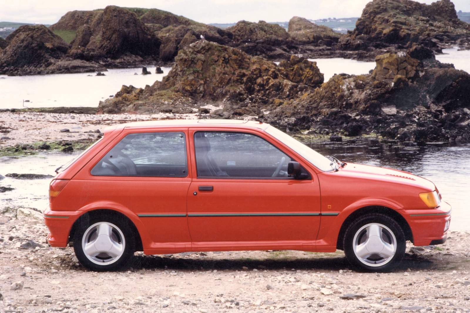 Used Ford Fiesta RS Turbo [MK3] (1990 - 1992) + Guide - Image 1