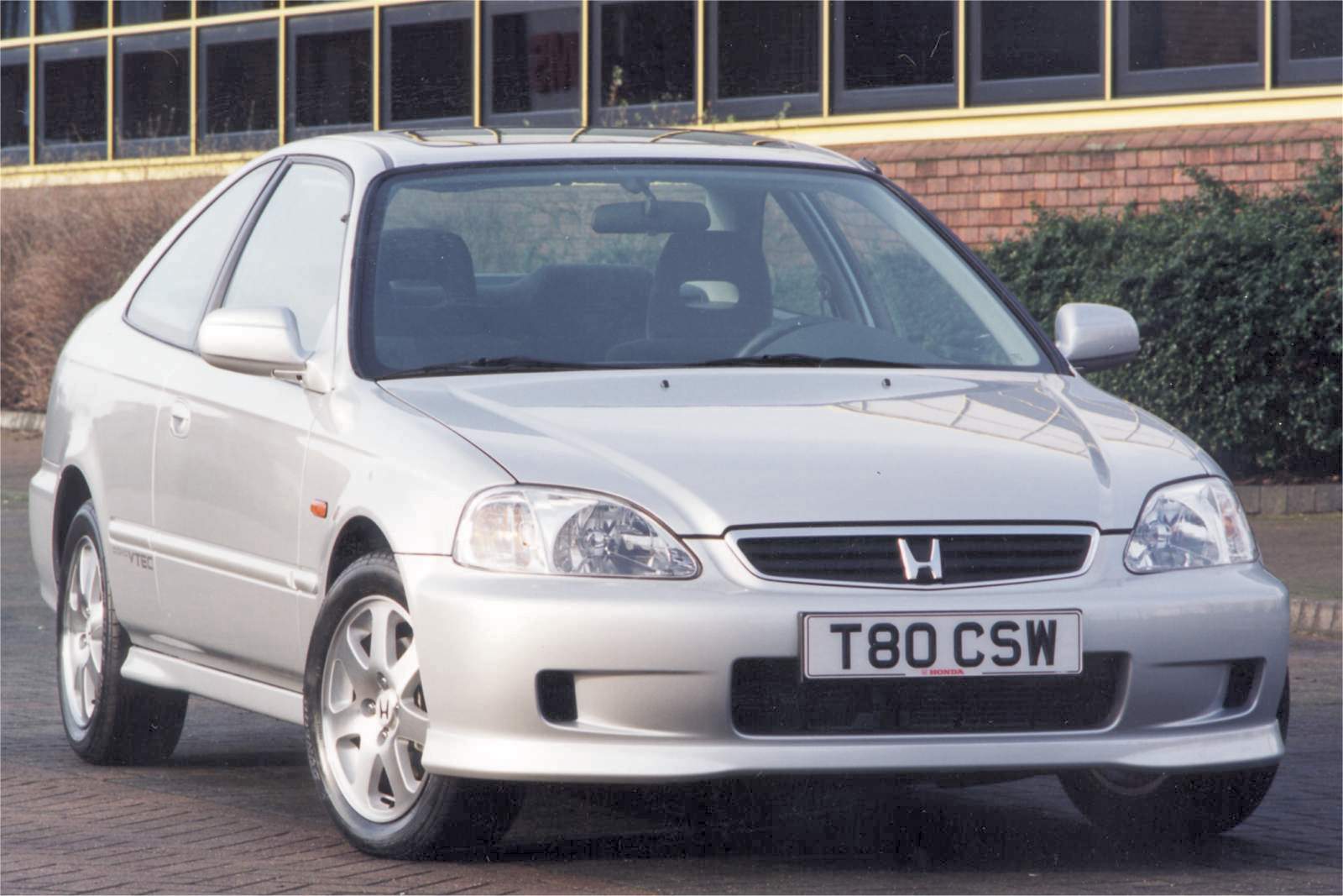 Used Honda Civic Coupe (1994 - 2002) + Guide - Image 1