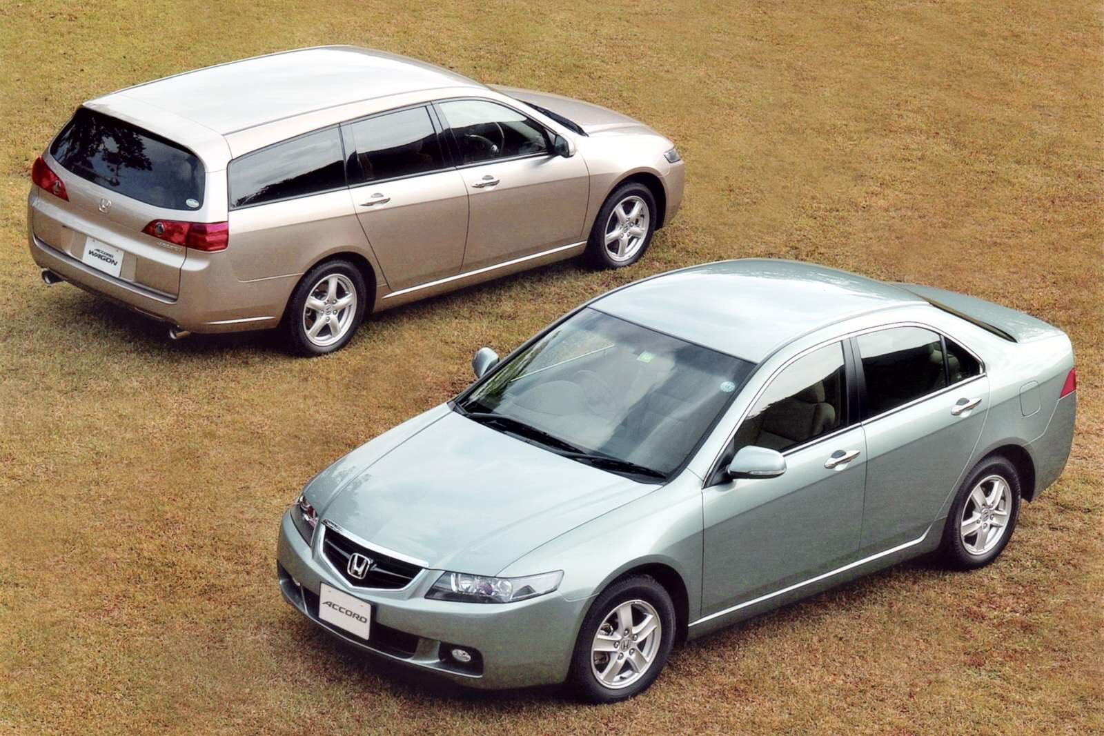 Used Honda Accord (2002 - 2008) + Guide - Image 1