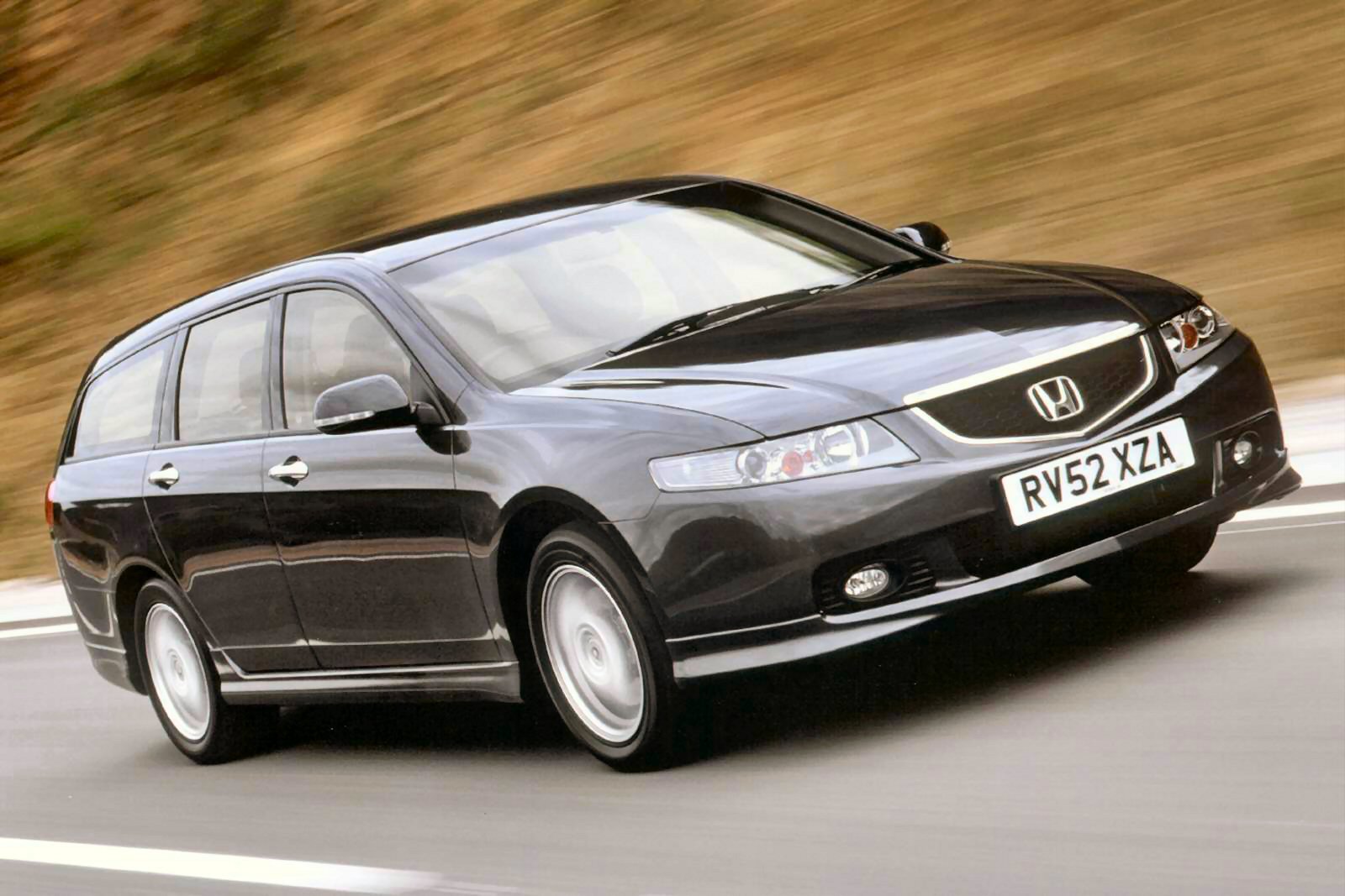 Used Honda Accord Tourer (2003 - 2008) + Guide - Image 1