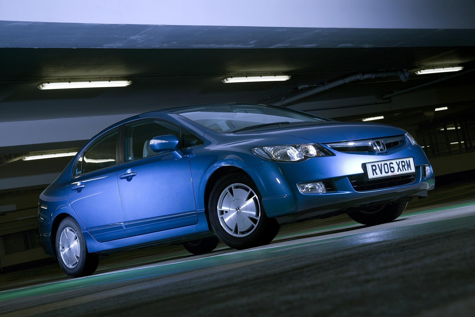 Used Honda Civic Hybrid (2006 - 2011) + Guide - Image 1