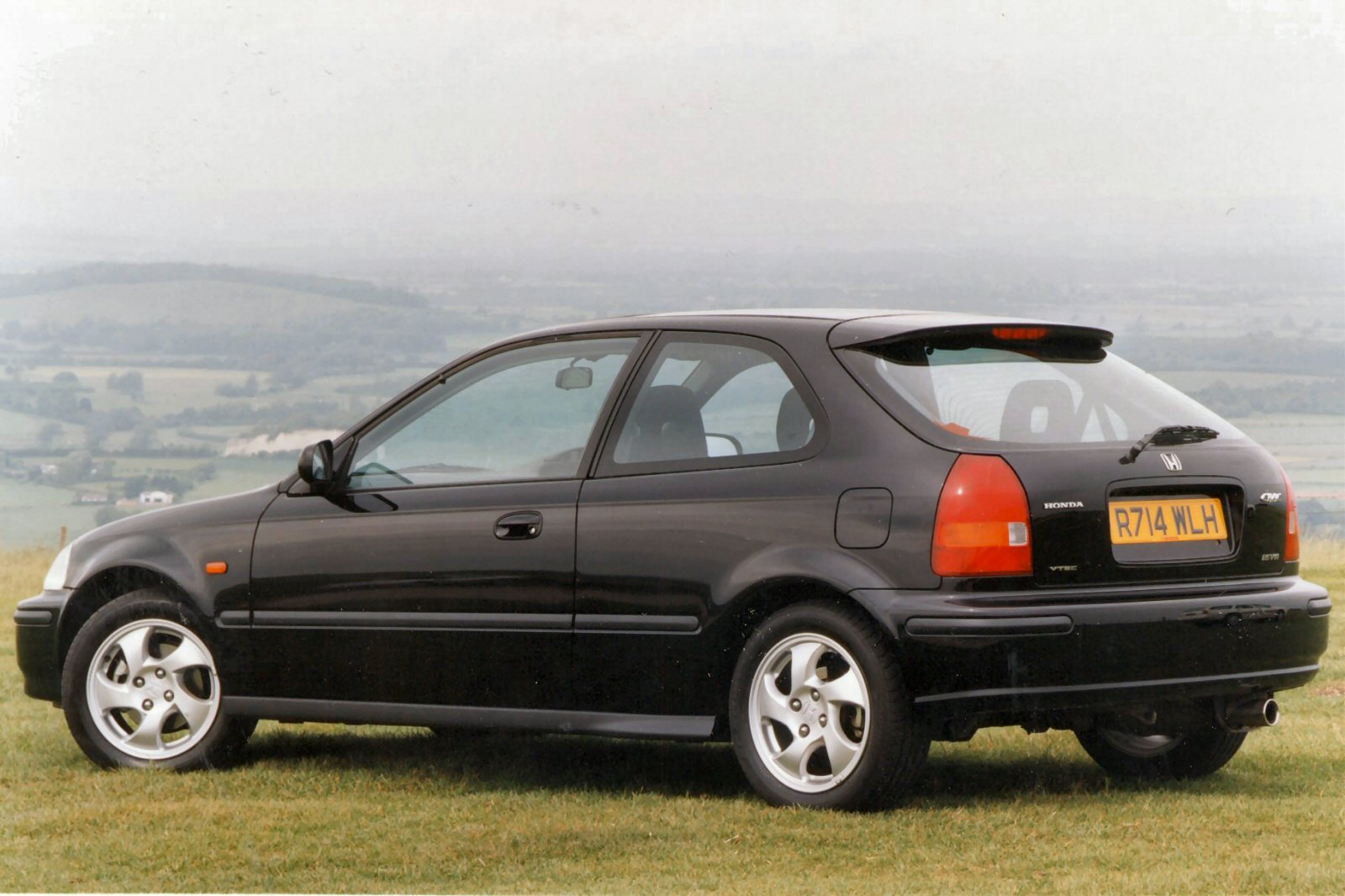 Used Honda Civic - 3dr Hatch & Saloon (1987 - 2001) + Guide - Image 1