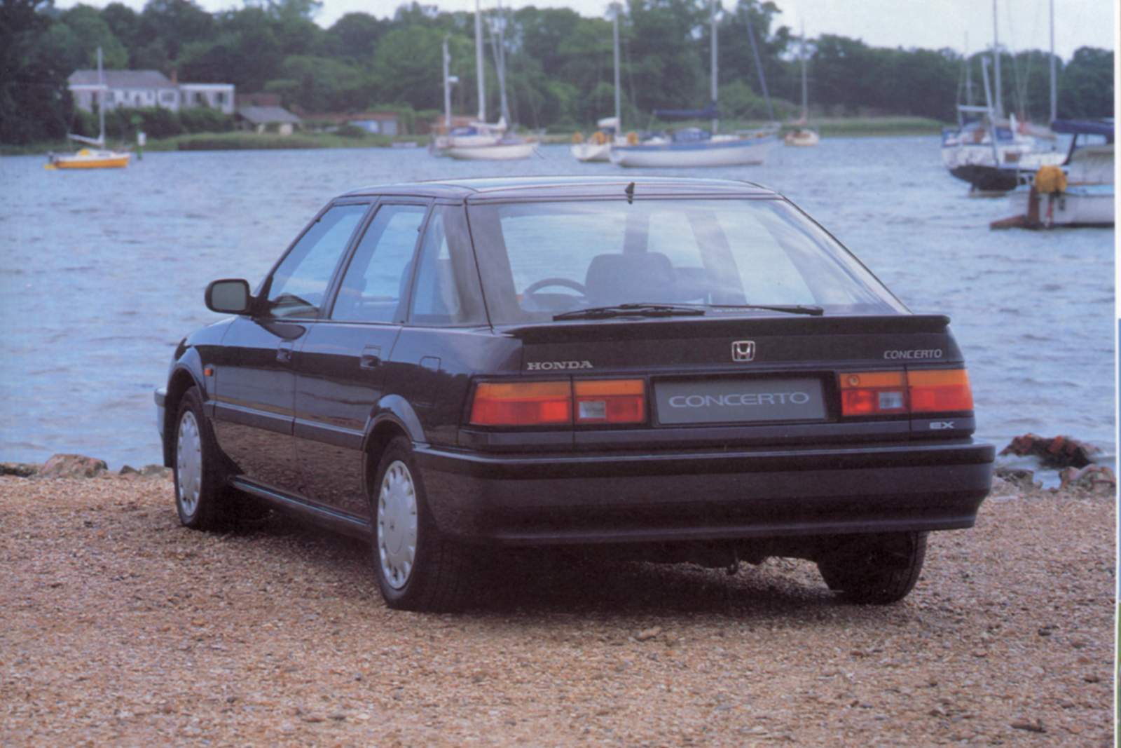 Used Honda Concerto (1991 - 1995) + Guide - Image 1