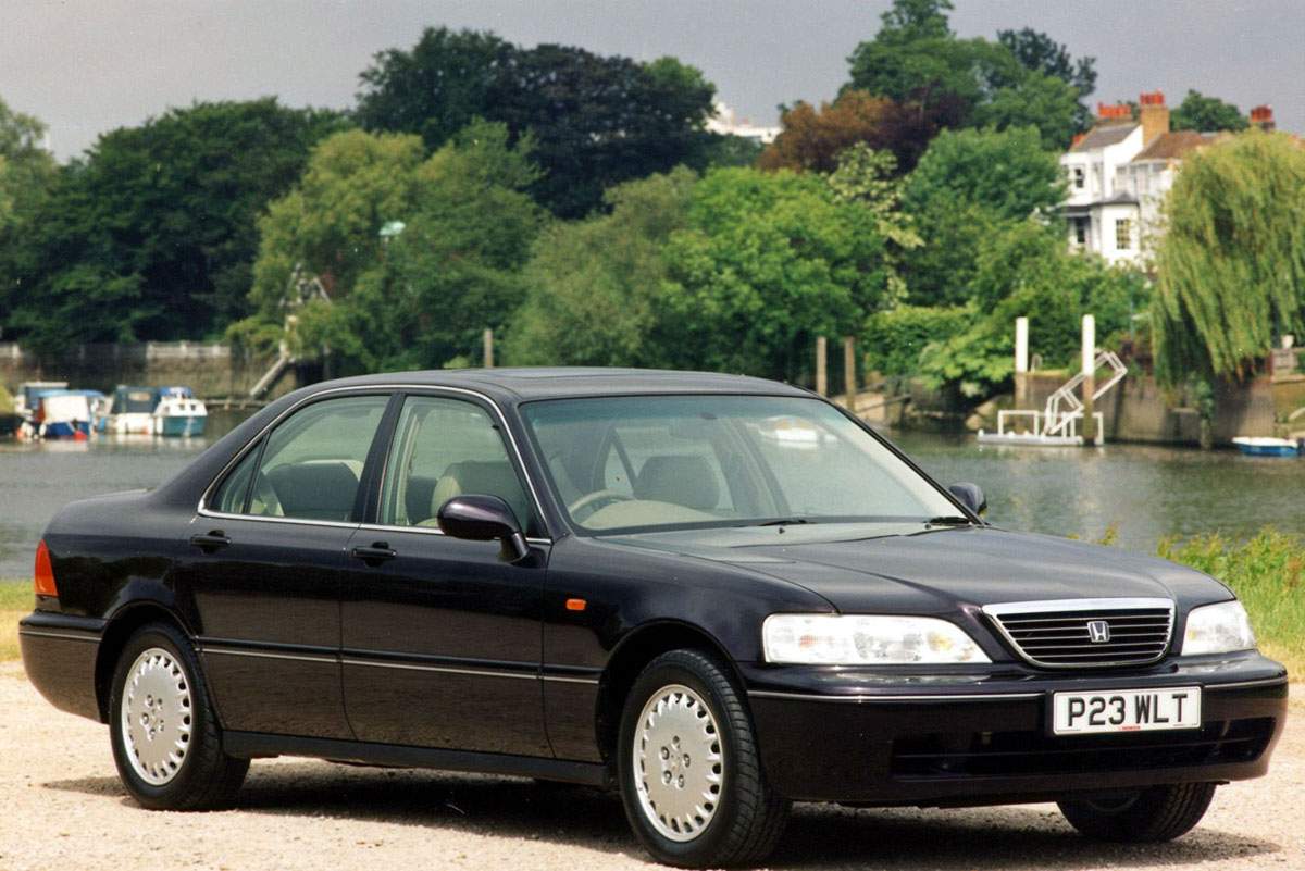 Used Honda Legend (1986 - 2004) + Guide - Image 1