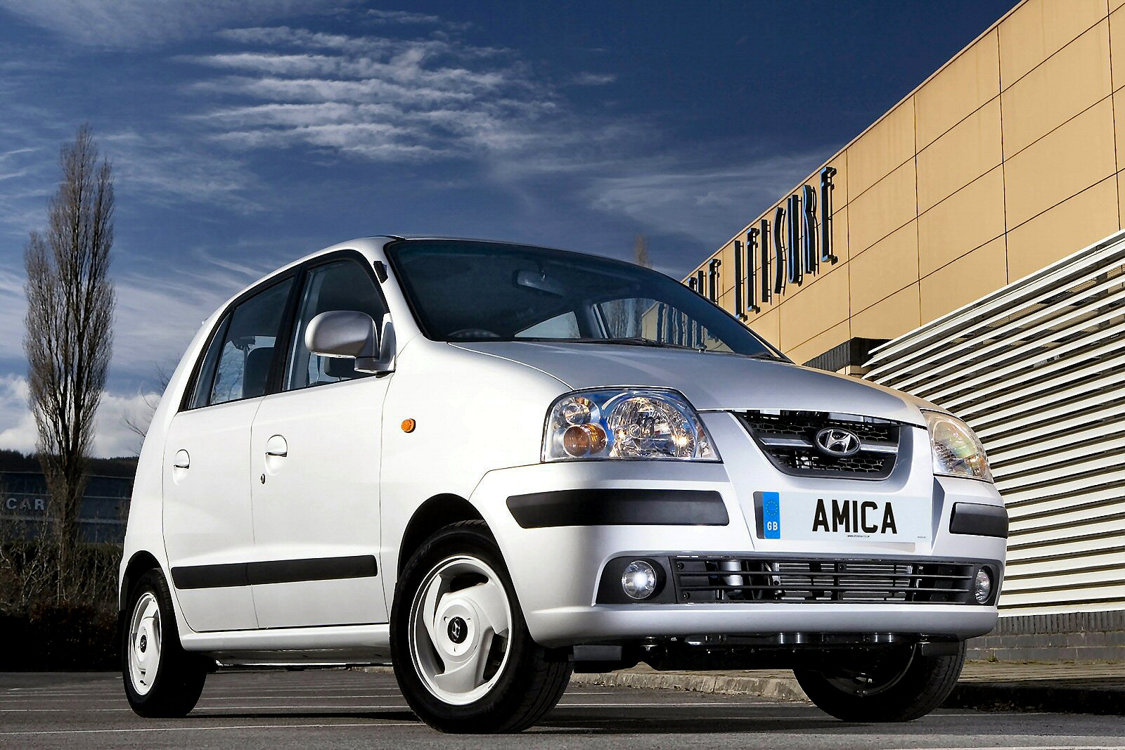 Used Hyundai Amica (2000 - 2003) + Guide - Image 1