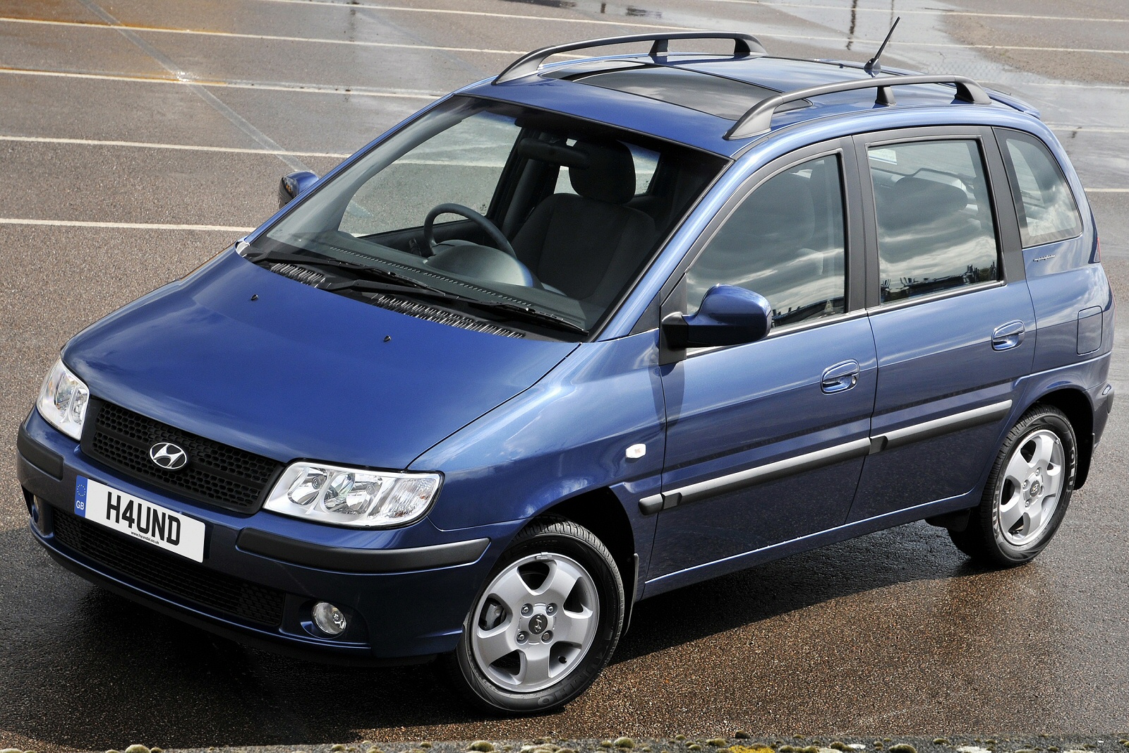 Used Hyundai Matrix (2001 - 2009) + Guide - Image 1