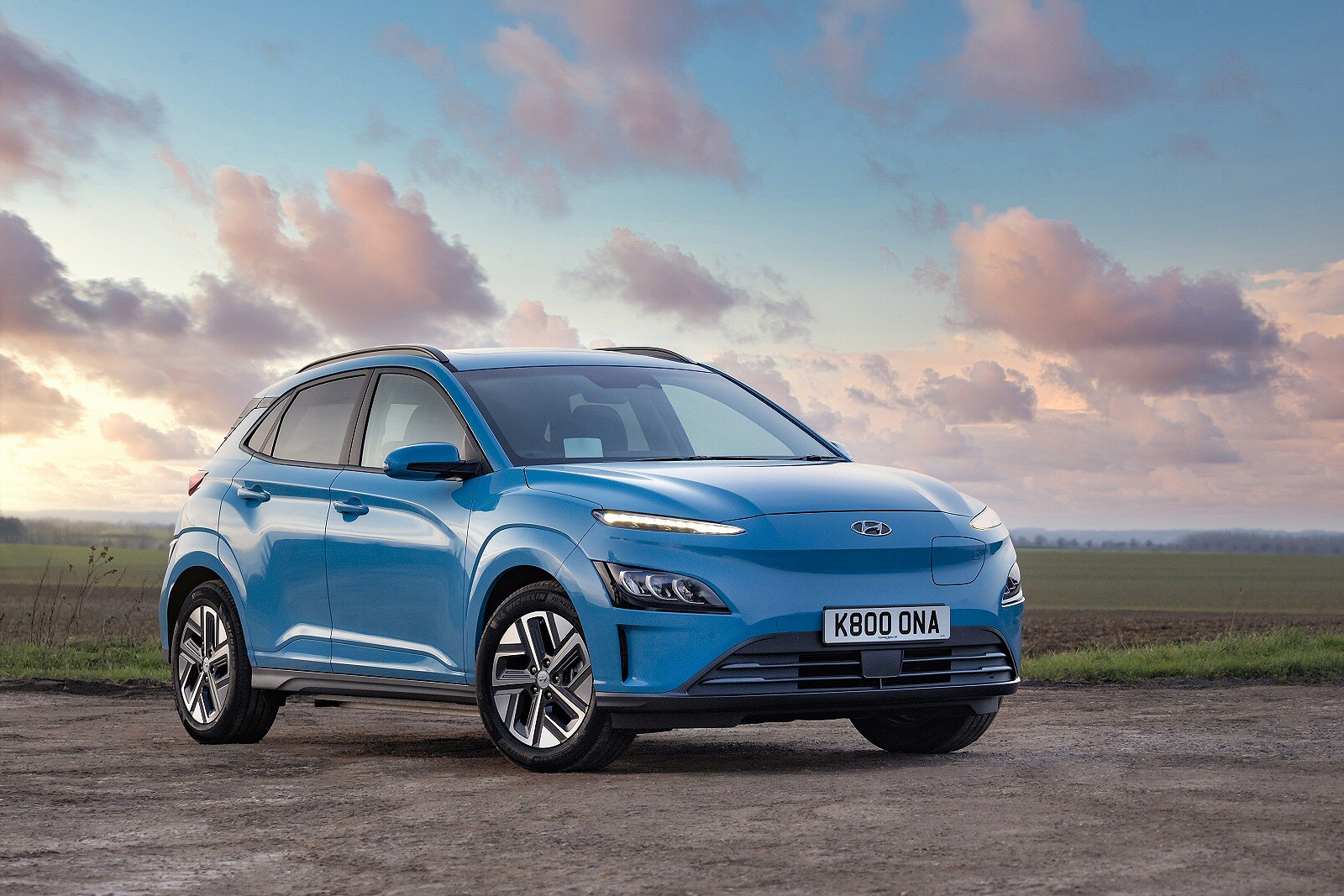 Used Hyundai Kona Electric (2021 - 2023) + Guide - Image 1