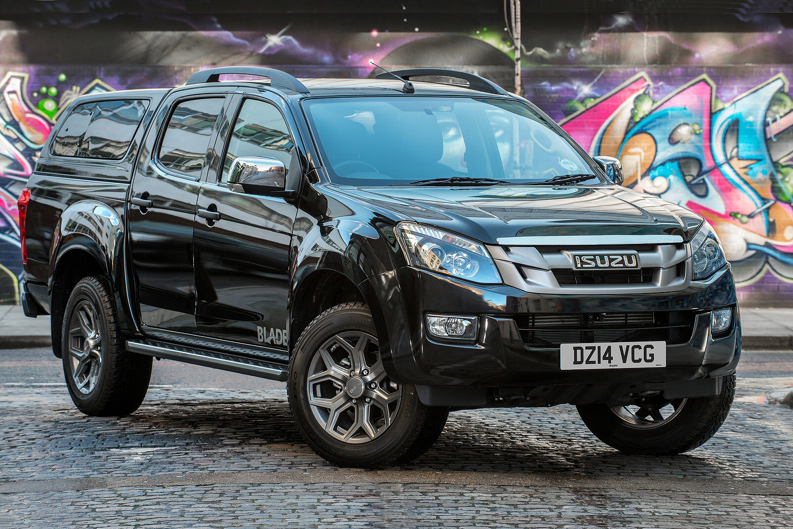 Used Isuzu D-MAX Blade (2014 - 2015) + Guide - Image 1