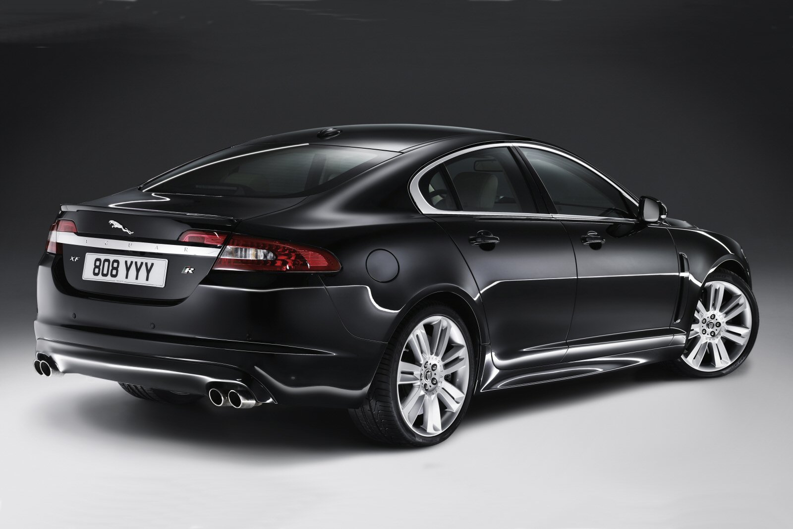 Used Jaguar XFR (2009 - 2011) + Guide - Image 1