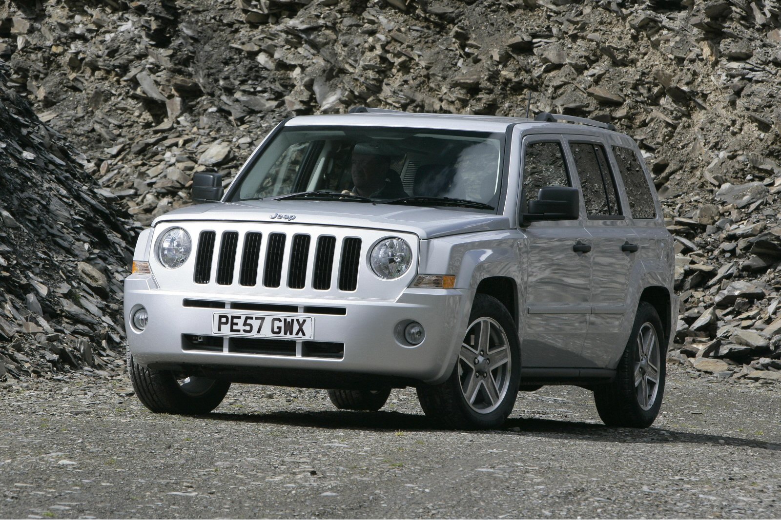 Used Jeep Patriot (2007 - 2008) + Guide - Image 1