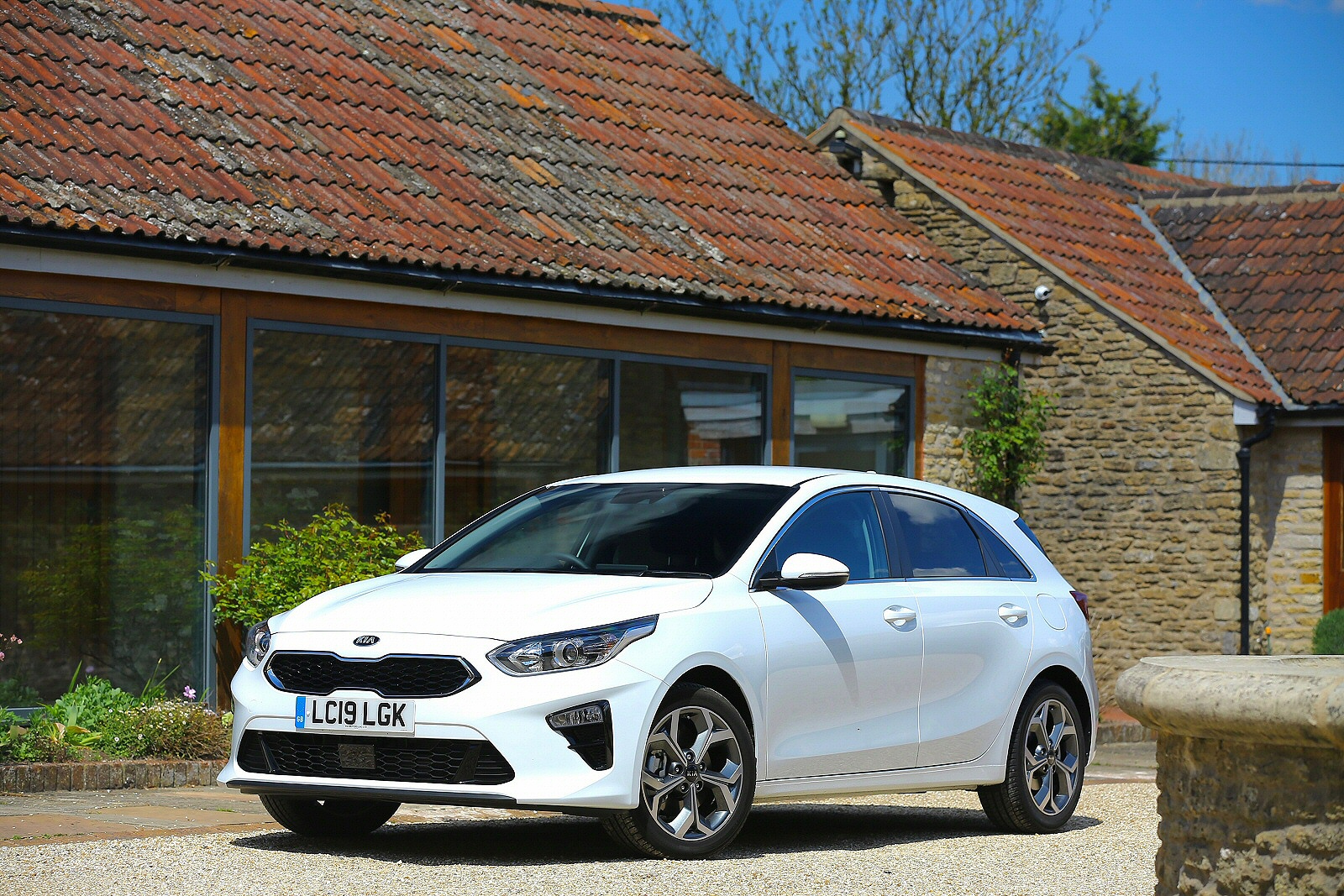 Used Kia Ceed (2018 - 2021) + Guide - Image 1