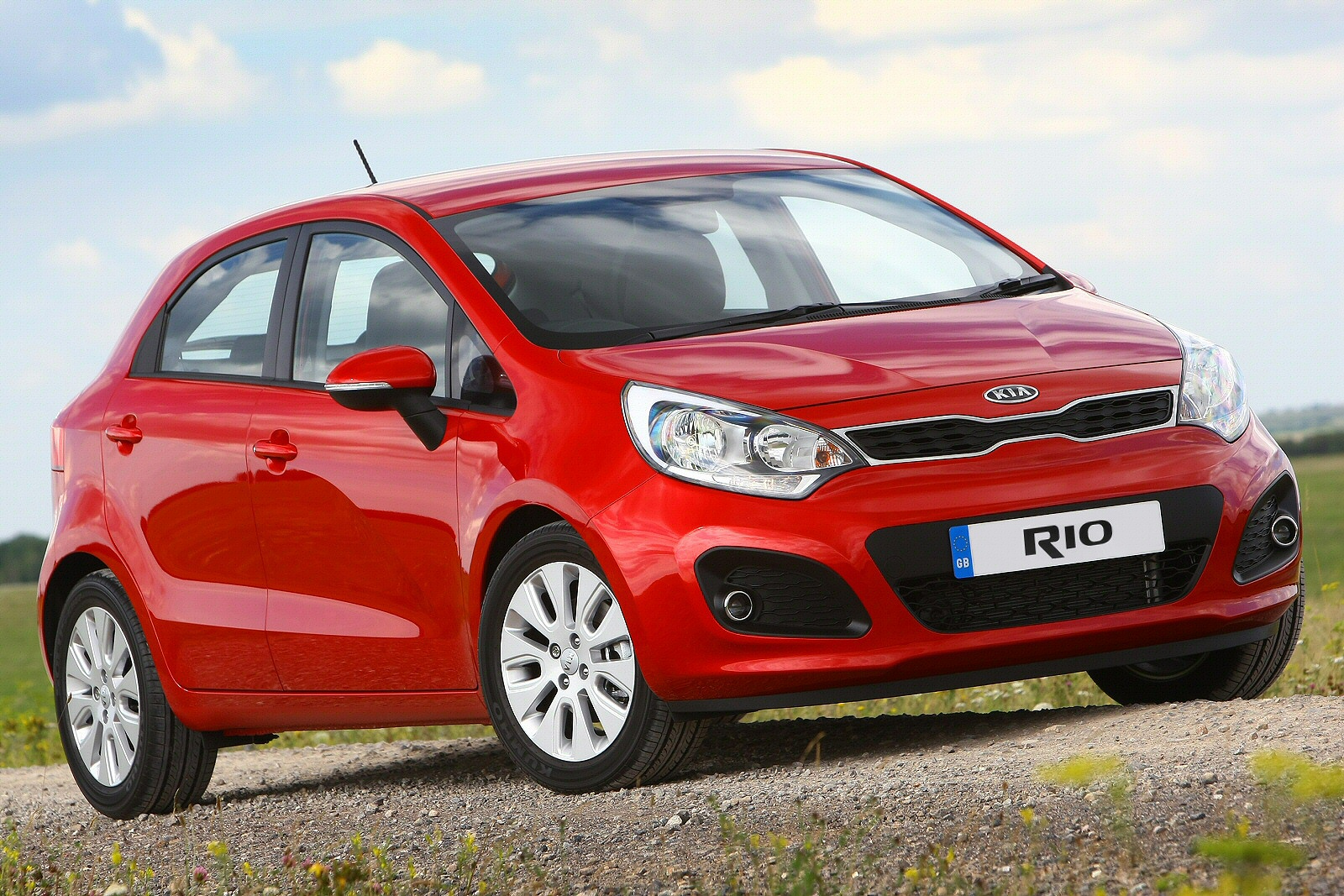 Used Kia Rio (2011 - 2016) + Guide - Image 1