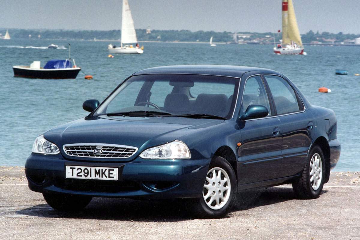 Used Kia Clarus (1999 - 2001) + Guide - Image 1