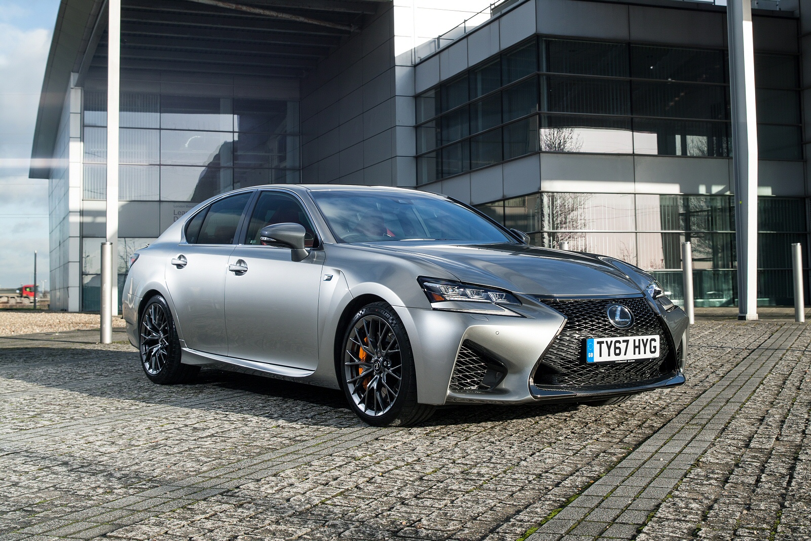 Used Lexus GS F (2015 - 2018) + Guide - Image 1