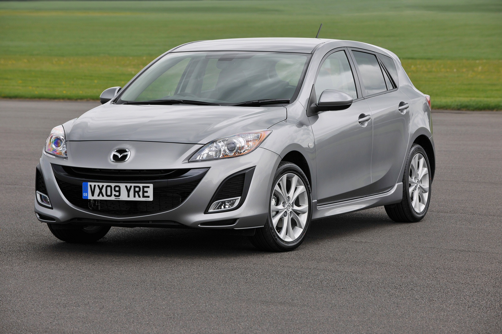 Used Mazda3 (2009 - 2011) + Guide - Image 1