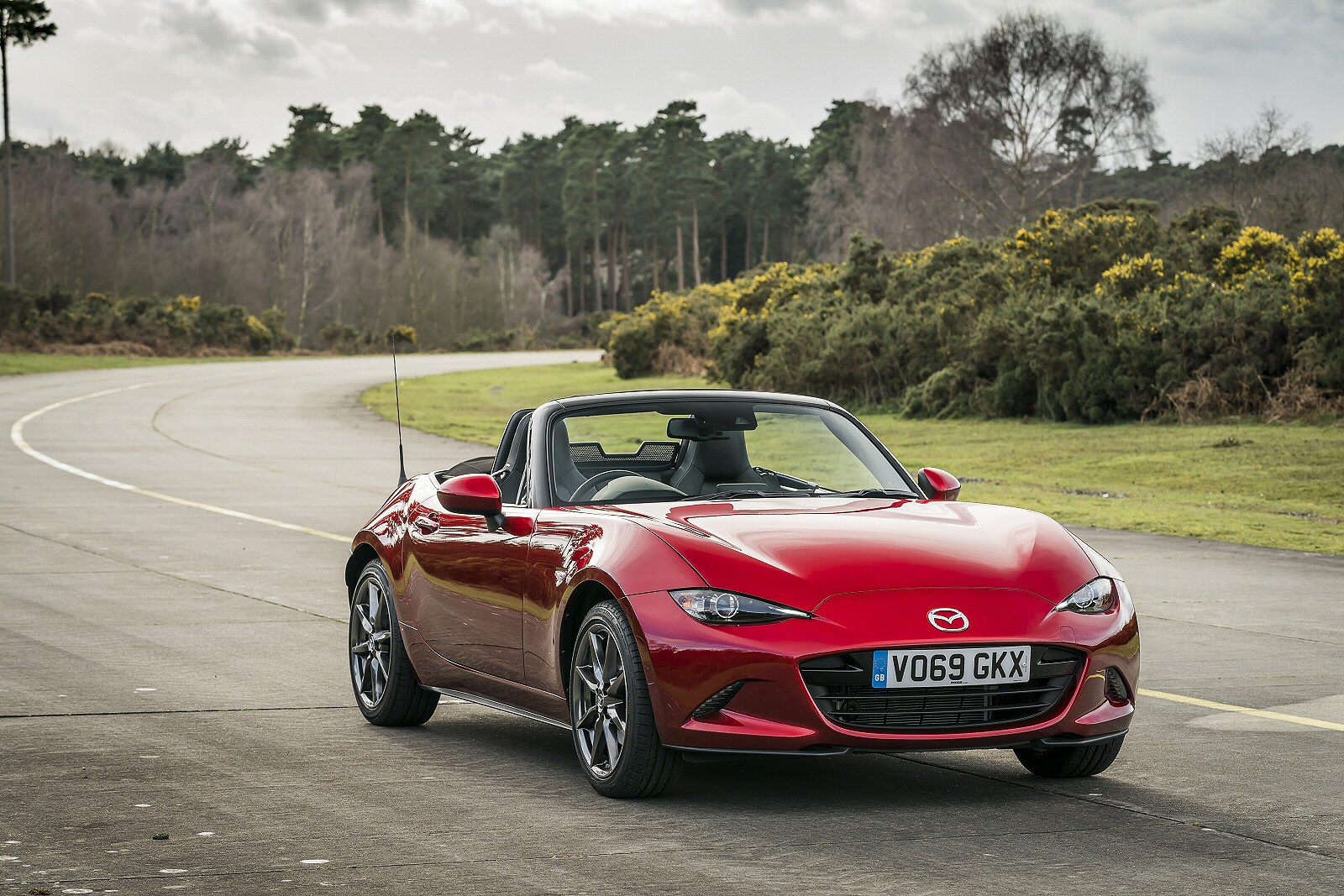 Used Mazda MX-5 [ND] (2015 - 2022) + Guide - Image 1