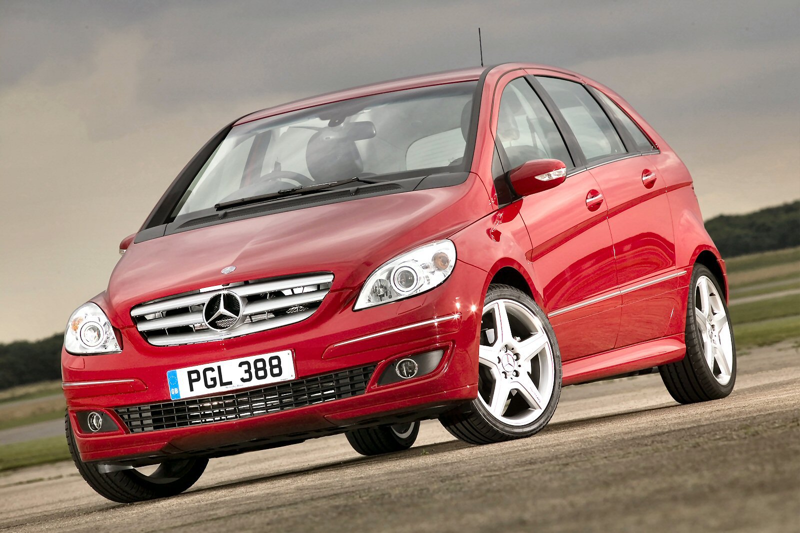 Used Mercedes-Benz B-Class (2005 - 2011) + Guide - Image 1