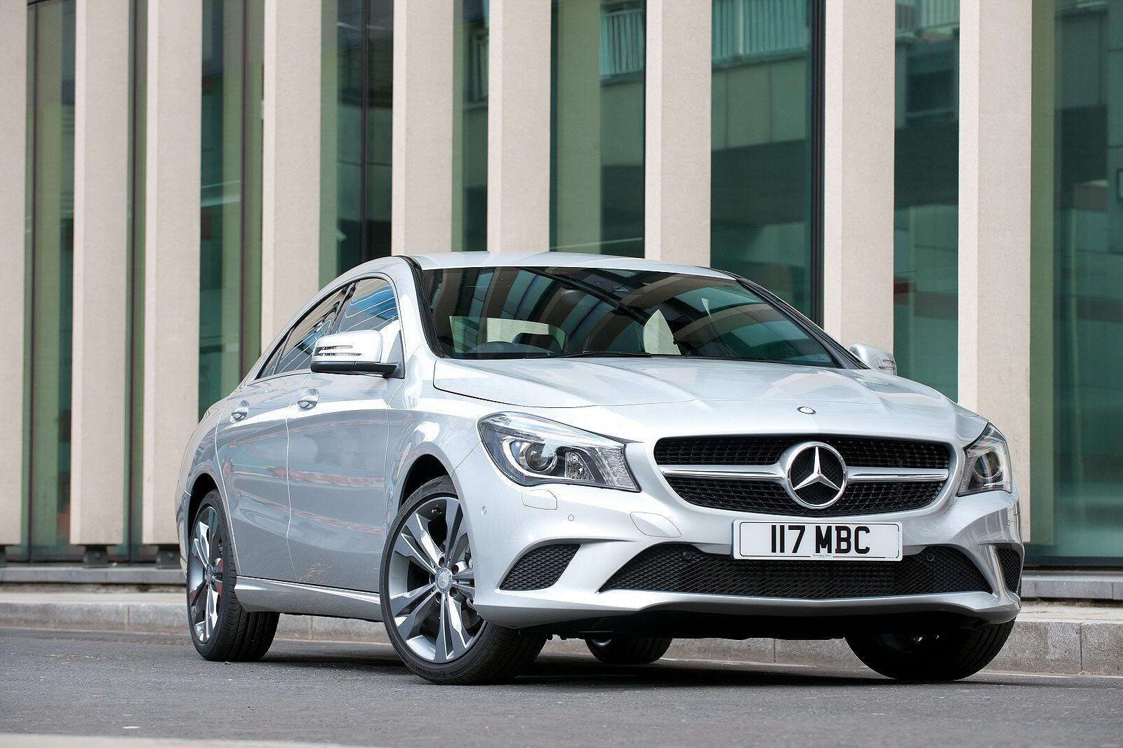 Used Mercedes-Benz CLA (2013 - 2018) + Guide - Image 1