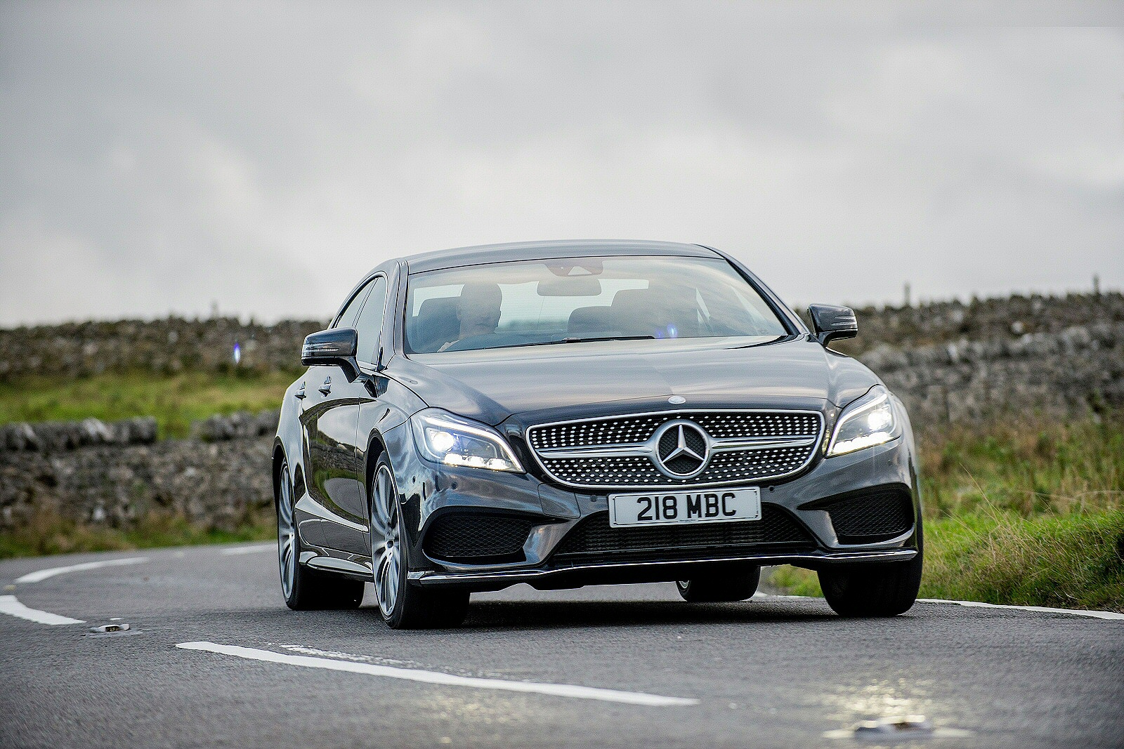 Used Mercedes-Benz CLS (2014 - 2017) + Guide - Image 1
