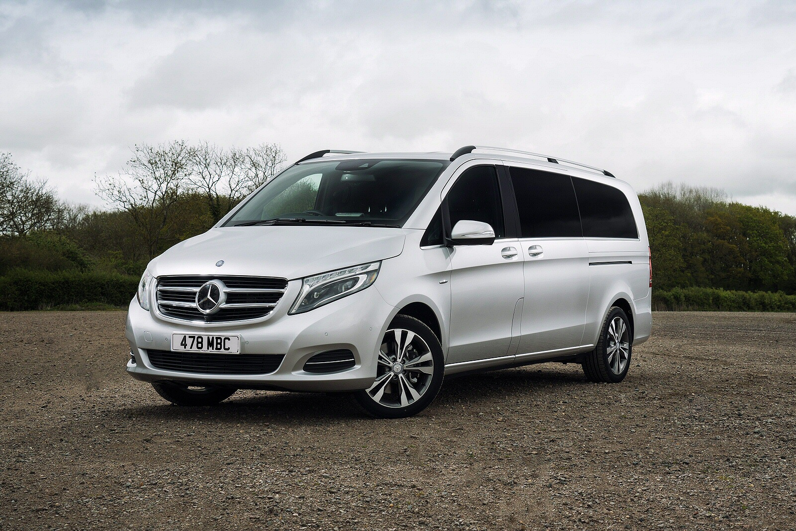 Used Mercedes-Benz V-Class (2015 - 2018) + Guide - Image 1