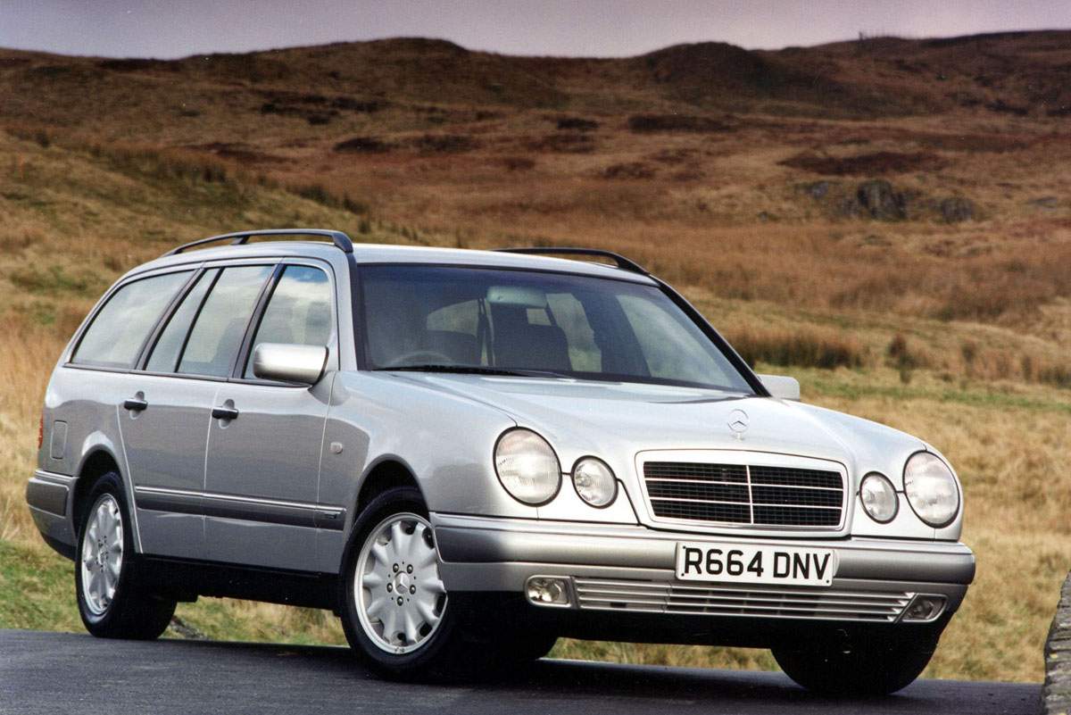 Used Mercedes-Benz E-Class Estate (1989 - 2002) + Guide - Image 1